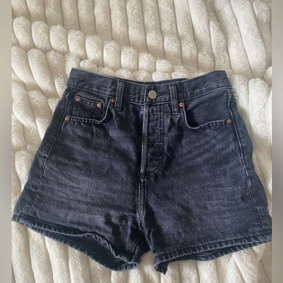 Denim Forum Joni Loose Short - Picture 4 of 5